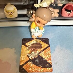 Zsiga keeping company popmart